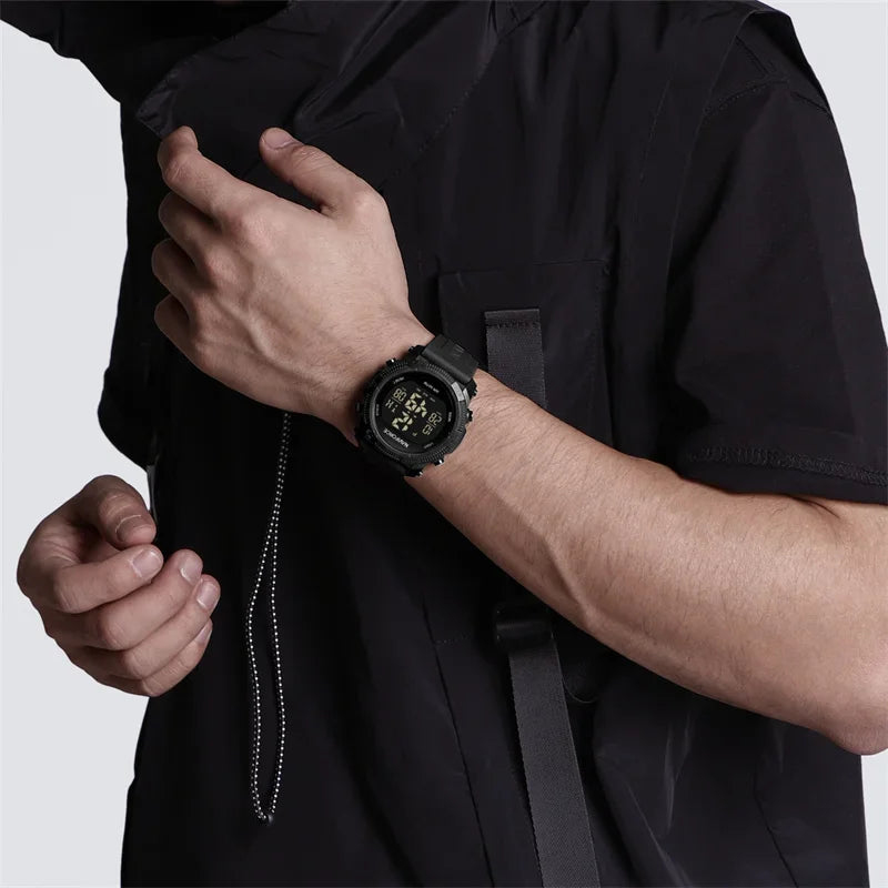 NF7104 Men'S LCD Digital Casual Date and Week Alarm Waterproof Silicone Strap Electronic Watch