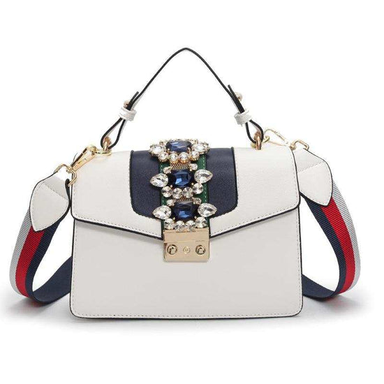 Sac messager femme en PU de haute qualité, taille compacte avec doublure polyester, design élégant et moderne.
