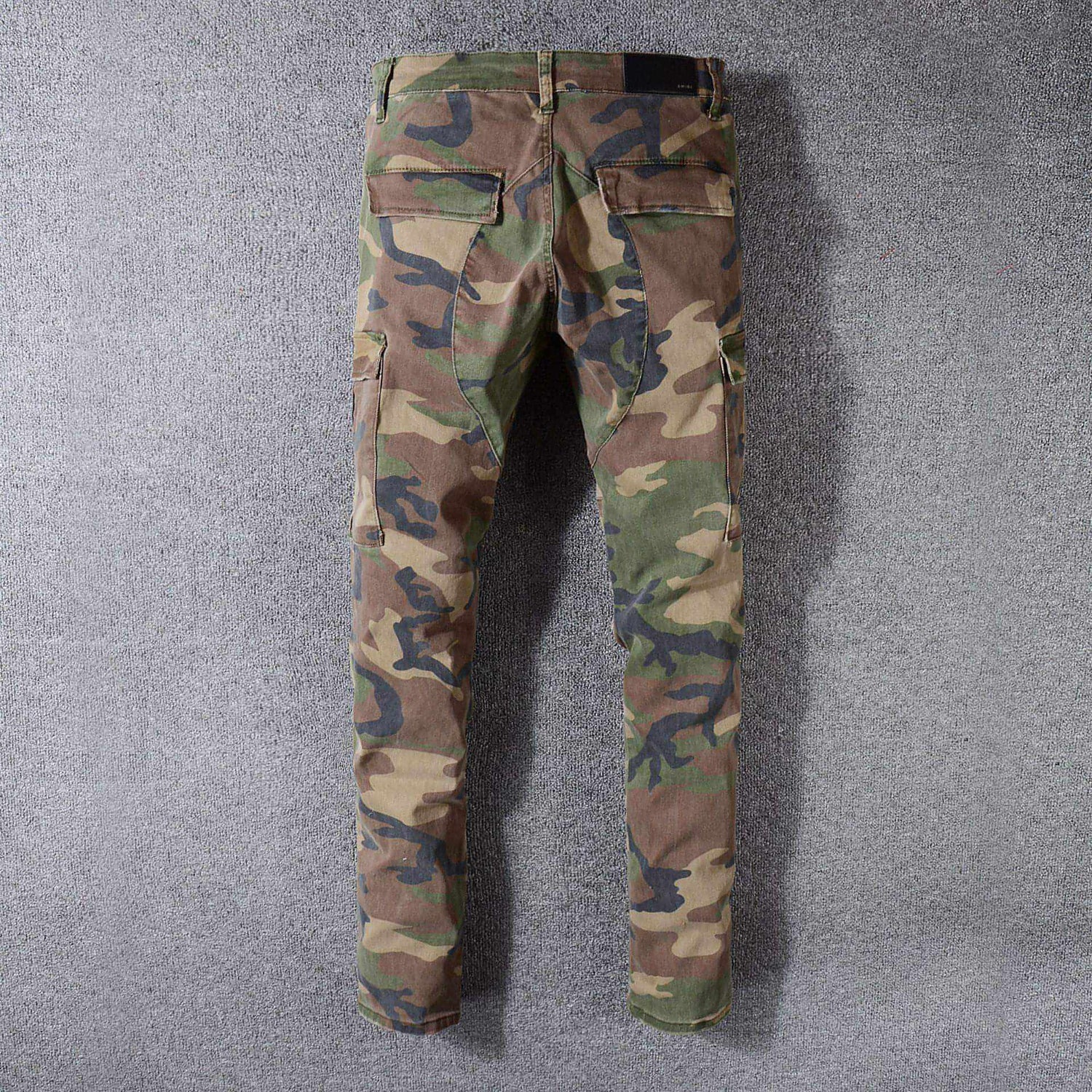 Jean déchiré homme style High Street Fashion moderne et tendance