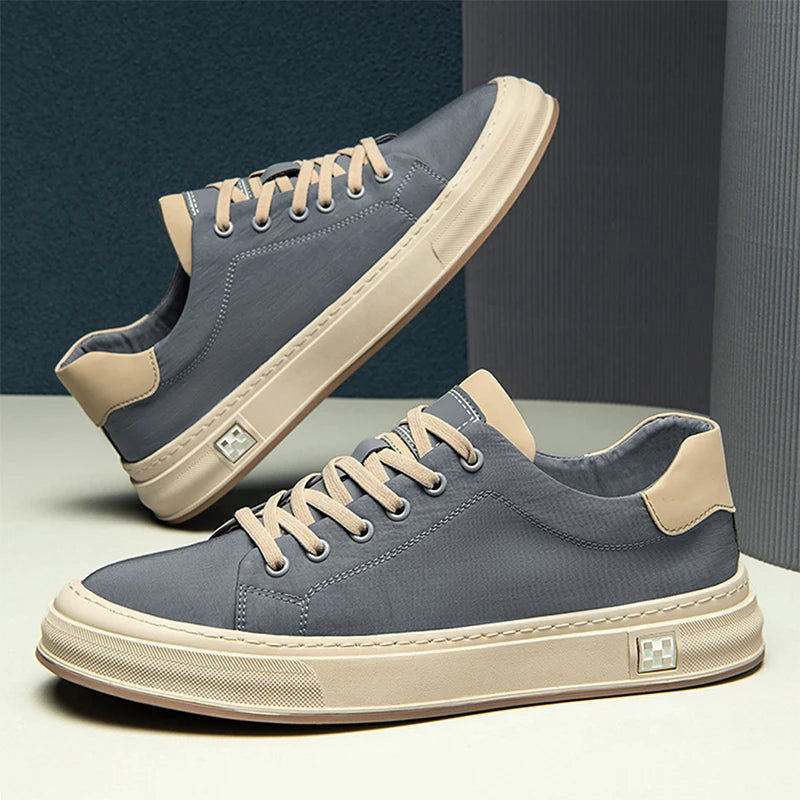 Versatile Lace-Up Men&