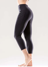 Jolie High-Waisted Capri Leggings with Hip Pockets Black Lavender