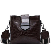 High Quality Fashion Small Messenger Bag For Young Women Maroon Asteria
