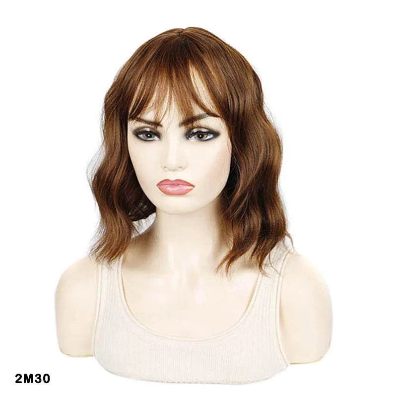 Perruque synthétique courte bob ondulée mate de 14 pouces avec frange légère pour femme