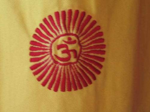 Yoga Bag - OMSutra OM Natraj Mat Bag - Duffel Alabaster