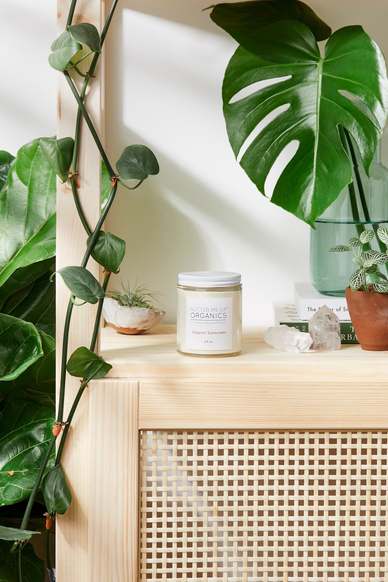 Natural Organic Suns  Block/ Safe Protection/ Non-Nano Zinc Oxide / White Smokey