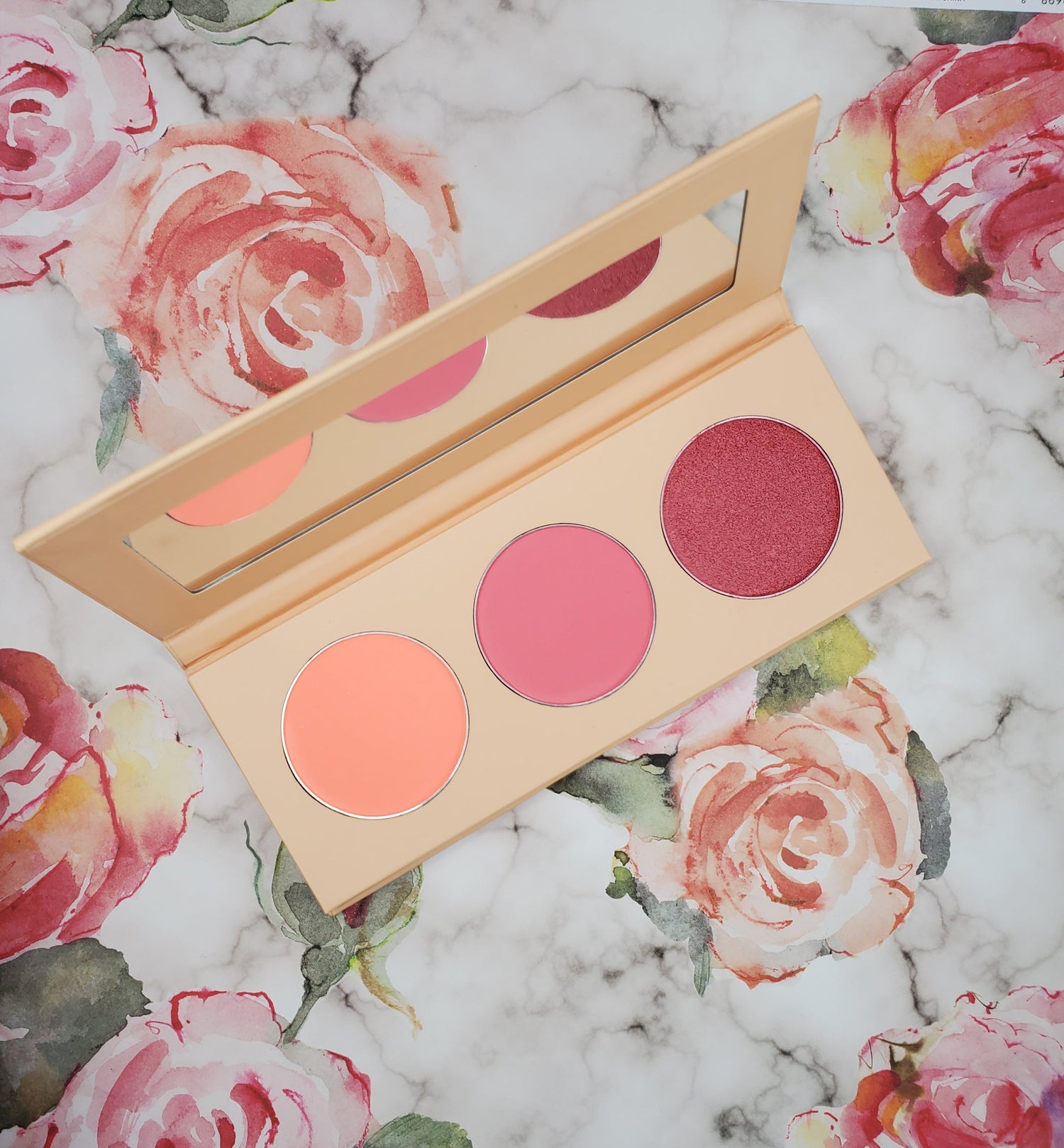 SG Three Shades Blush Palette 12 Sky Blue Lucy