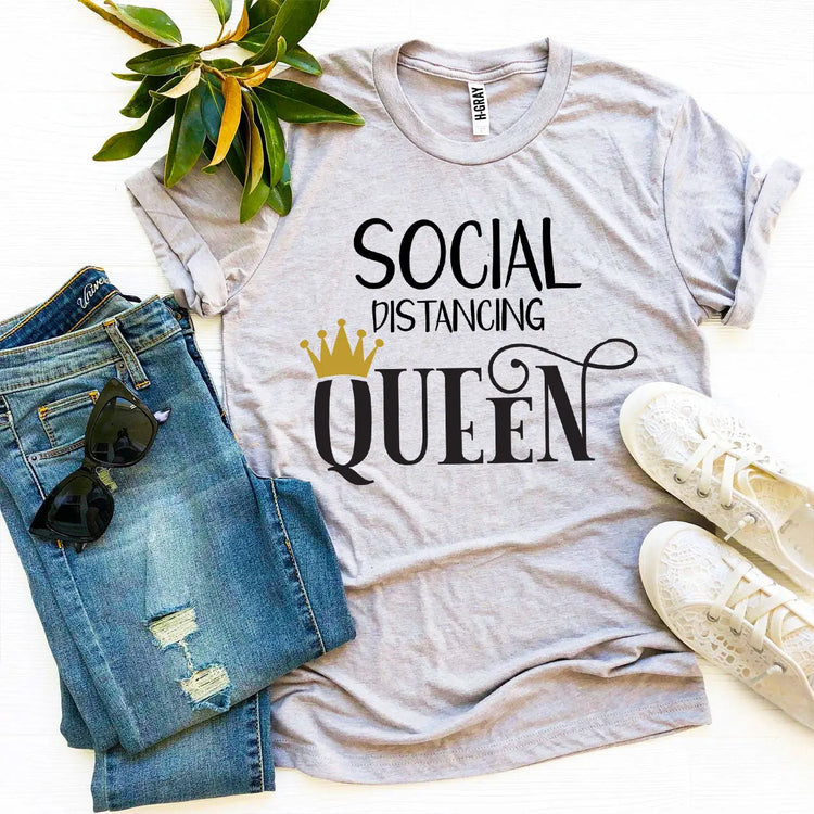 Social Distancing Queen T-shirt Agate