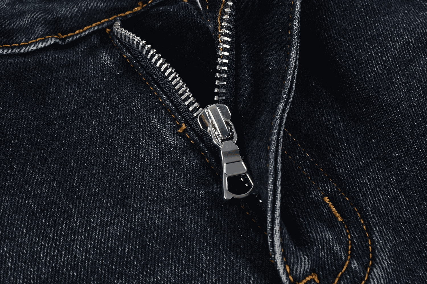 SteelLine™ – Slim Fit Streetstyle Jeans for Men Carmine Juneberry