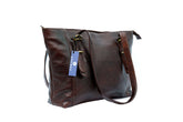 Grand sac fourre-tout en cuir marron pour femmes, cuir Buffalo de haute qualité, compartiments rembourrés pour ordinateur portable, poches zippées, ferrures en laiton robustes.