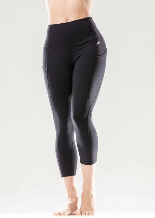 Jolie High-Waisted Capri Leggings with Hip Pockets Black Lavender