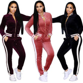 Ensemble de sport grande taille pour femmes avec col montant et tissu tricoté, style décontracté et sexy