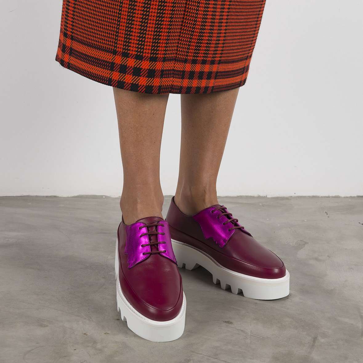|| SAMPLE SALE || FACED - Fuchsia Leather Platform Creepers – Footwear Red Electra